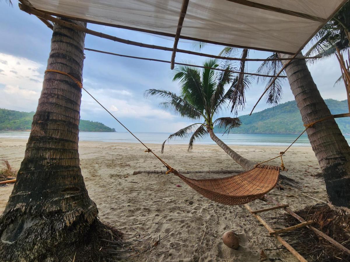 Bice Camp Bucana Beach El Nido Exterior photo